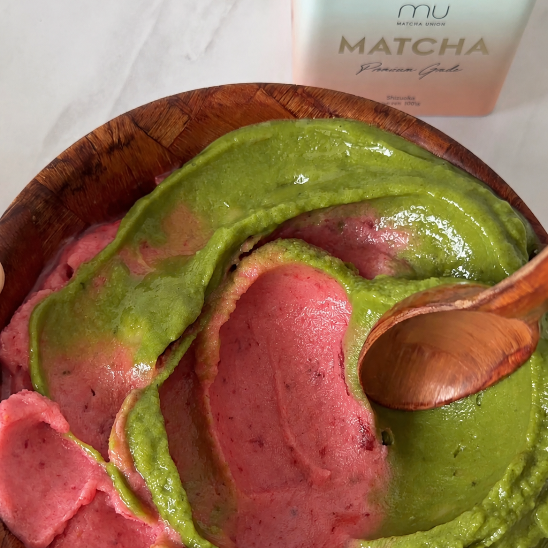 Strawberry Matcha Smoothie Bowl